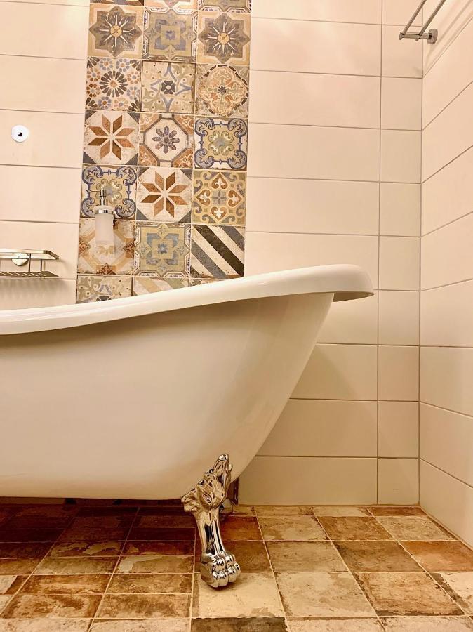 Herrgardshotellet I Laxa Bagian luar foto